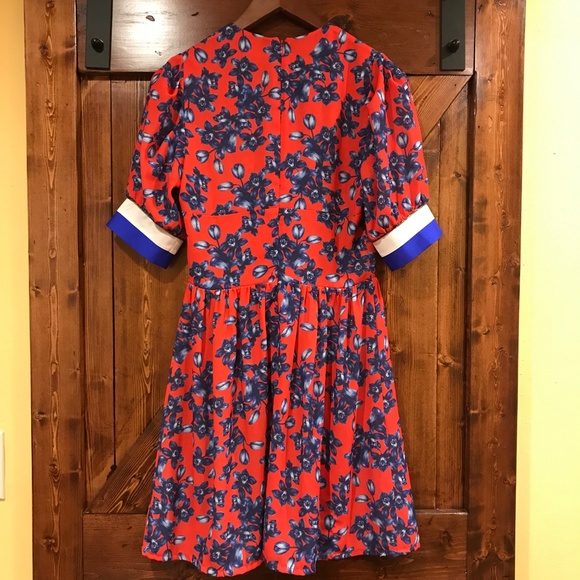 Vestire Plunge Neck Printed Dress - Red, White, Blue - Size 2/4 - Picture 2 of 5